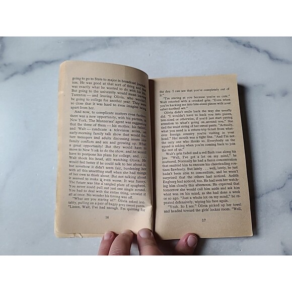 Cheerleaders #19 Making It By Susan Blake Paperback - Picture 5 of 10